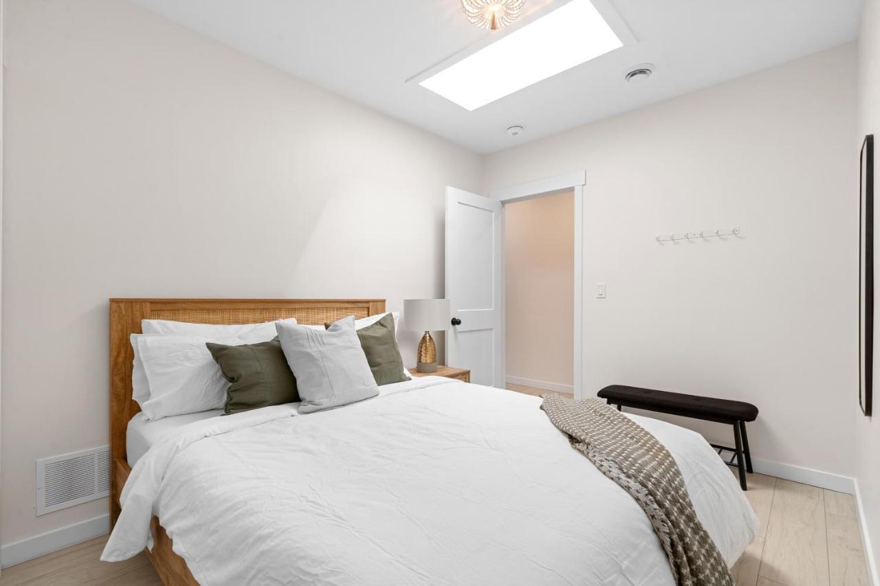The Olympia: Front Street Flats Apartment Belleville Luaran gambar